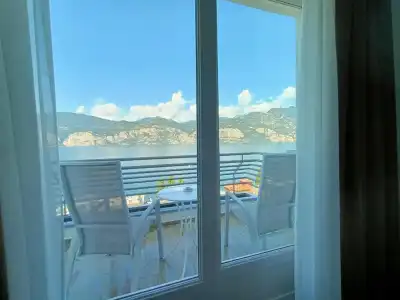 Capri - 65