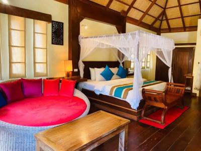 Royal Mayura Resort - 47