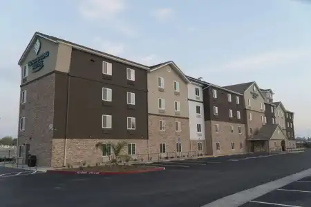 WoodSpring Suites Bakersfield East - 28