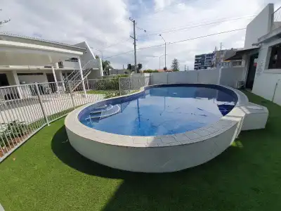 Montego Mermaid Beach Motel - 13