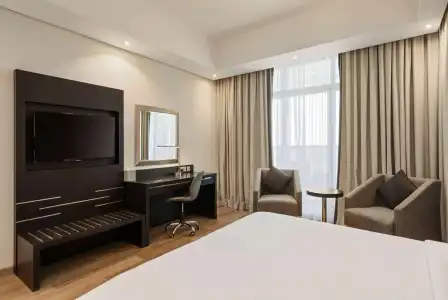 Ramada by Wyndham Dubai Barsha Heights - 8