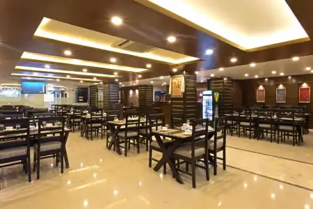 Yatri Suites and Spa - 20