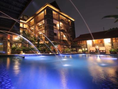 Bali World - 0