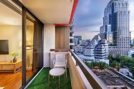 Bandara Silom Suites - 105