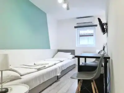 Chesscom Guesthouse - 3