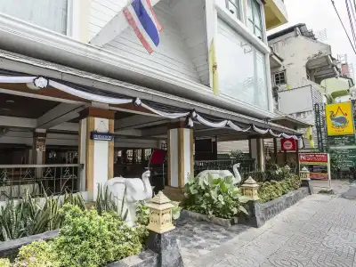 Royal Ivory Sukhumvit Nana - 29