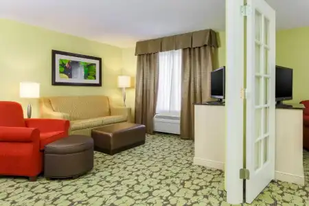 Hilton Garden Inn Tallahassee - 79