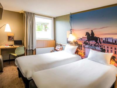 Ibis Lyon Gerland Rue Mérieux - 3