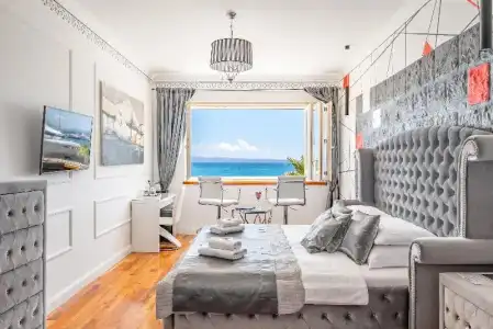 Galeria Valeria Seaside Downtown - Mag Quaint & Elegant Boutiques - 240