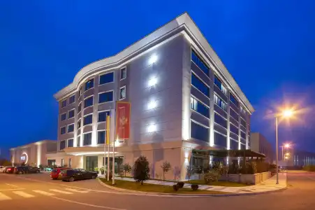 voco Podgorica by IHG - 45