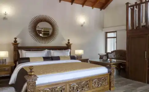 Eagle Regency Boutique - 3
