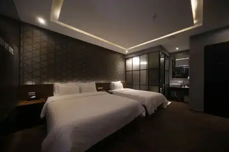 Brown Dot Beomil - 114