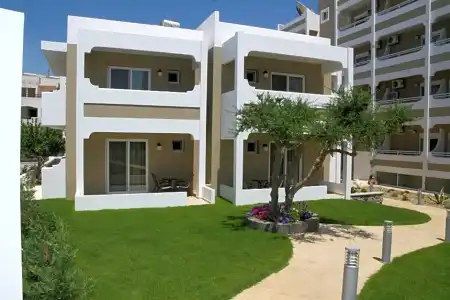 Agrelli & Suites - 223