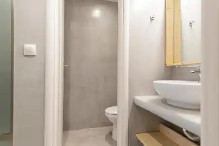 Bedspot Hostel - 53