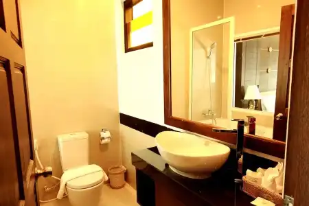 Baan Ratchiangsaen - 121