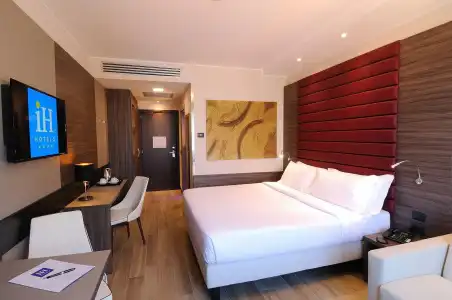 iHs Milano Lorenteggio - 6