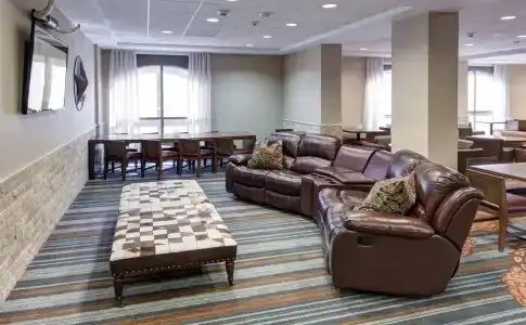 SpringHill Suites Dallas Downtown / West End - 8