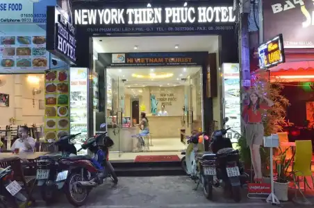 RedDoorz Plus @ Pham Ngu Lao 2 - 16
