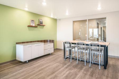 Woodspring Suites Billings - 39