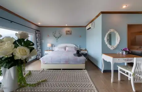 The Lilly - 80