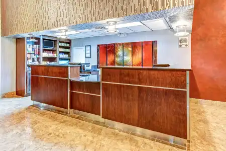 Ramada by Wyndham Murfreesboro - 1