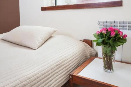 Garden House Apartments - 4