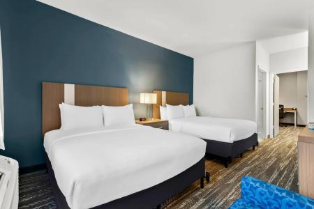 Clarion Suites Anchorage Downtown - 4