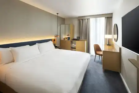 Hilton Garden Inn Bristol City Centre - 58
