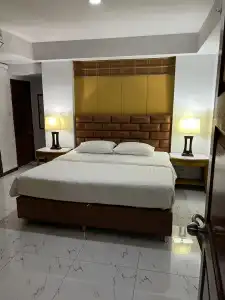 Mall Suites - 3