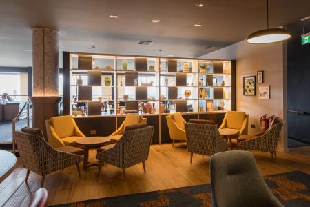 Holiday Inn Edinburgh Zoo by IHG - 26