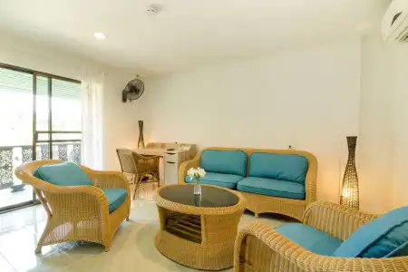 Dolphin Bay Beach Resort - 29