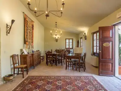 Agriturismo Borgo Pulciano in Montone - 66