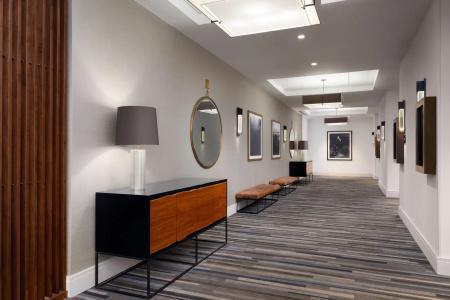 Nashville Airport Marriott - 21