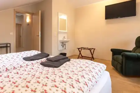 Guesthouse Garun, Skolavellir - 36
