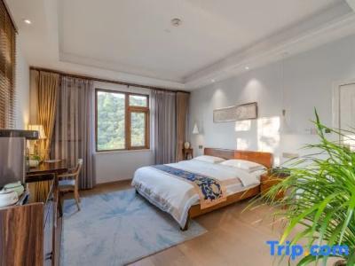 East Tai Lake Grand - 67