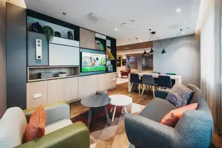 Holiday Inn EINDHOVEN AIRPORT by IHG - 1