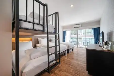 Kokotel Pattaya South Beach - 40