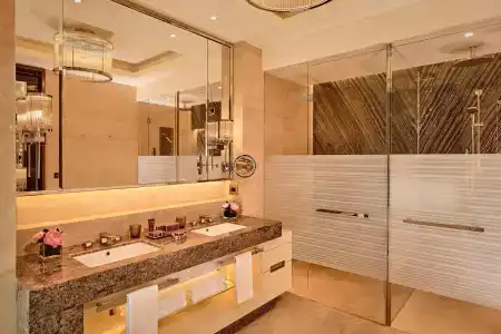 The Ritz-Carlton - 60