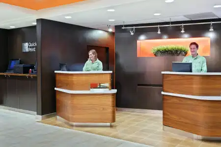 Courtyard by Marriott Knoxville Cedar Bluff - 23