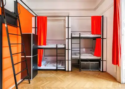 Adagio Hostel Basilica - 6
