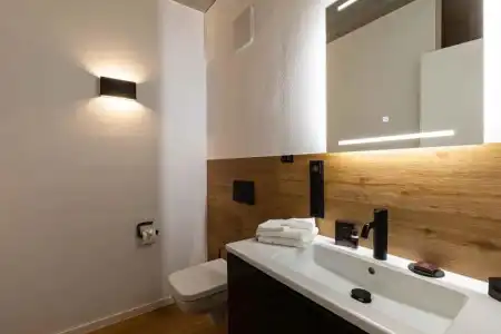 LÜTTES Loft Boutique - 32