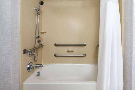 Hampton Inn & Suites Winston-Salem/University Area, NC - 8