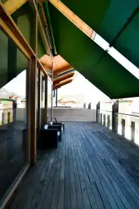 Komodo Short Stay Apartments - 29