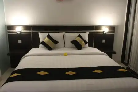 The Diana Suite - 96