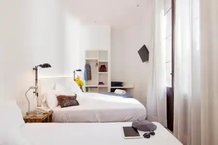 Som Nit Born - 44