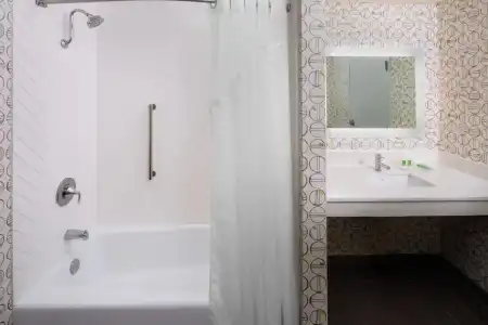 Holiday Inn Charlottesville-Monticello by IHG - 38