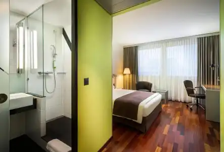 Holiday Inn ZÜRICH - MESSE by IHG - 54