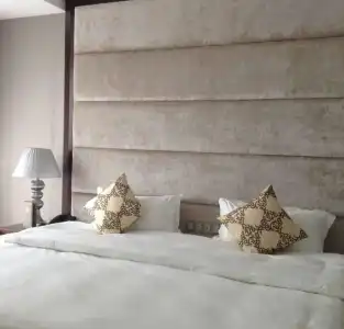 Athena Boutique - 28