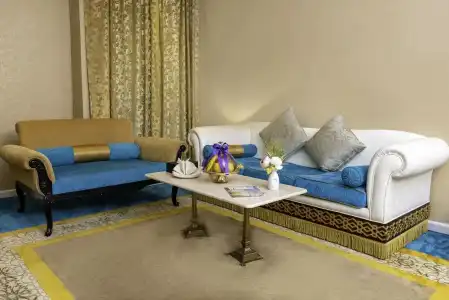 Saraya Corniche - 77