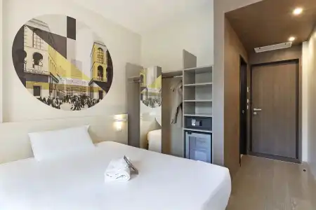B&B Milano Central Station - 5